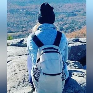 Patagonia Ice Blue Quarter Zip